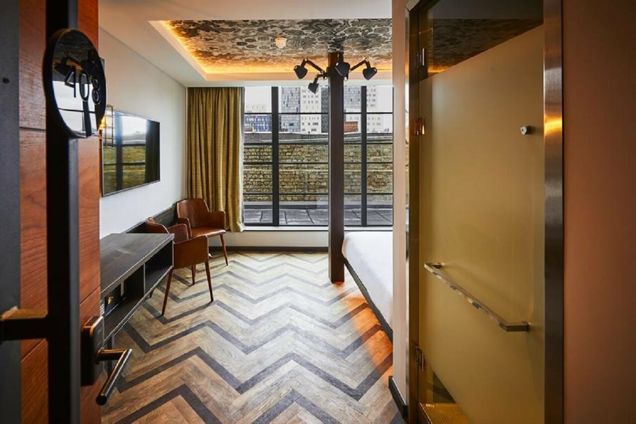 Фото New Road Hotel