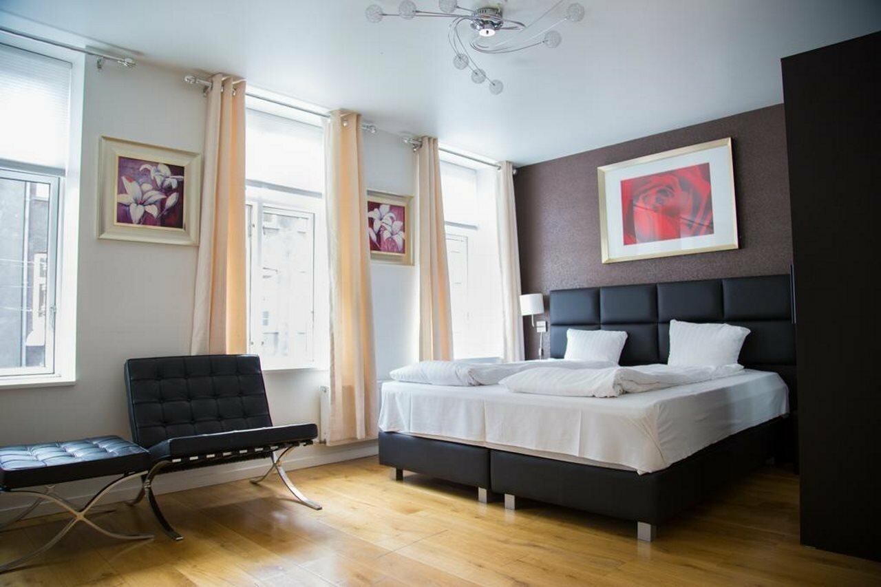 Фото A Hotels City