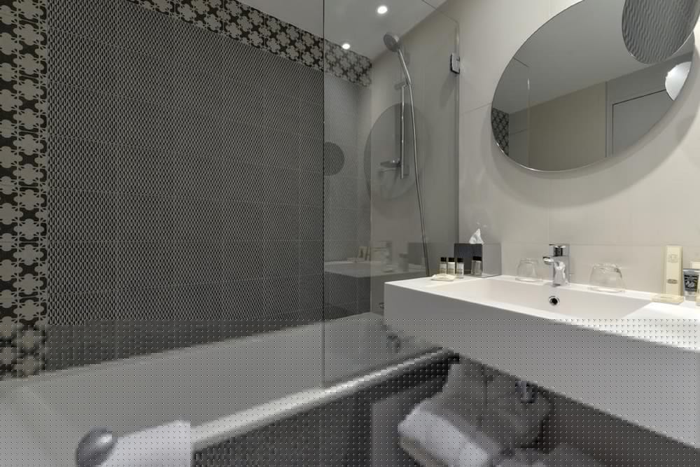 Фото Hotel Atrium by HappyCulture