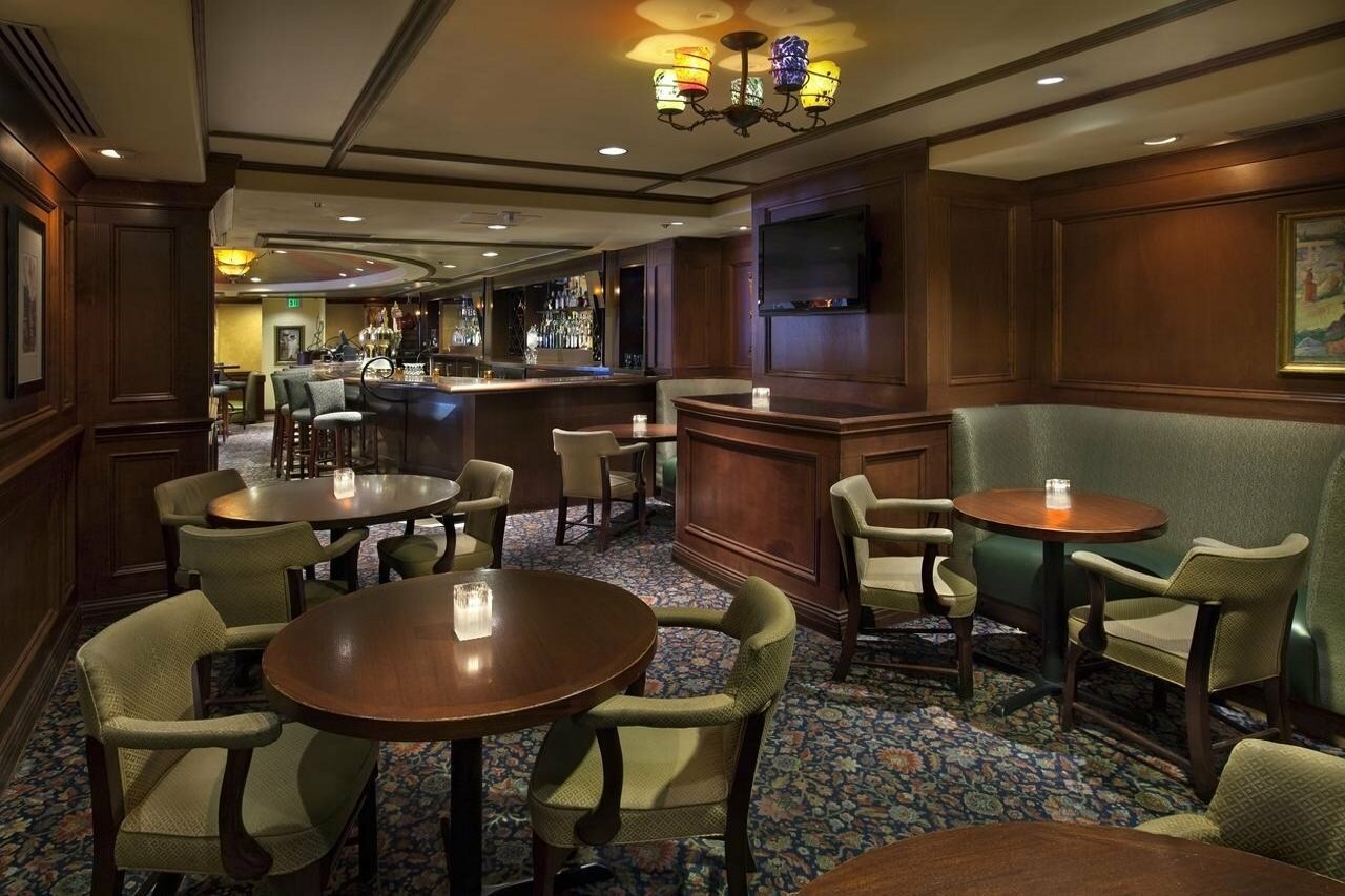 Фото Warwick Seattle