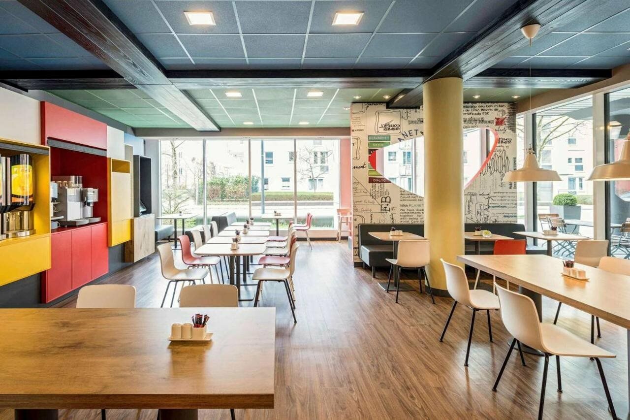 Фото Ibis Muenchen Parkstadt Schwabing