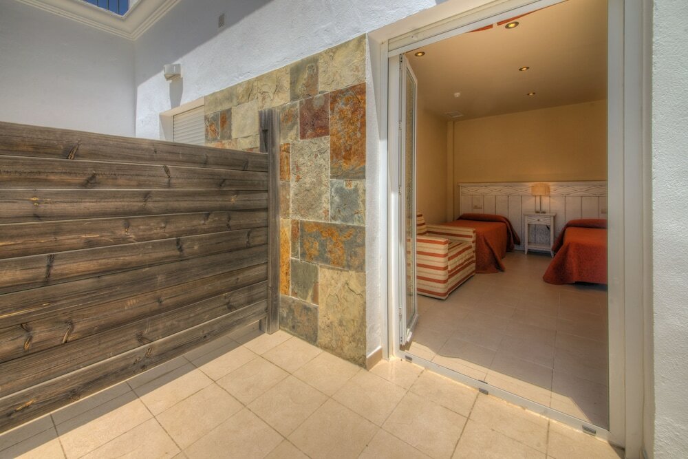 Фото Apartamentos Piedramar