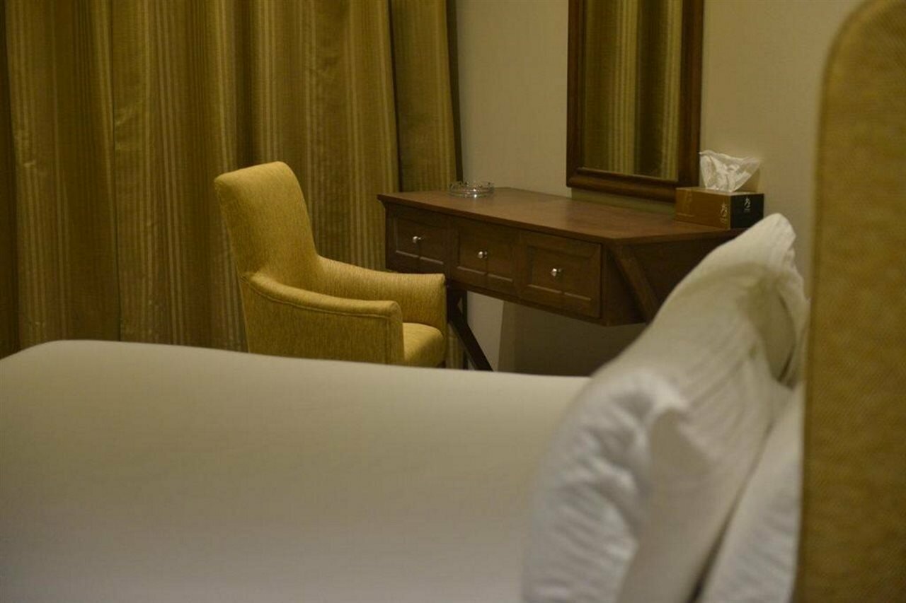 Фото Umm Al Quwain Beach Hotel