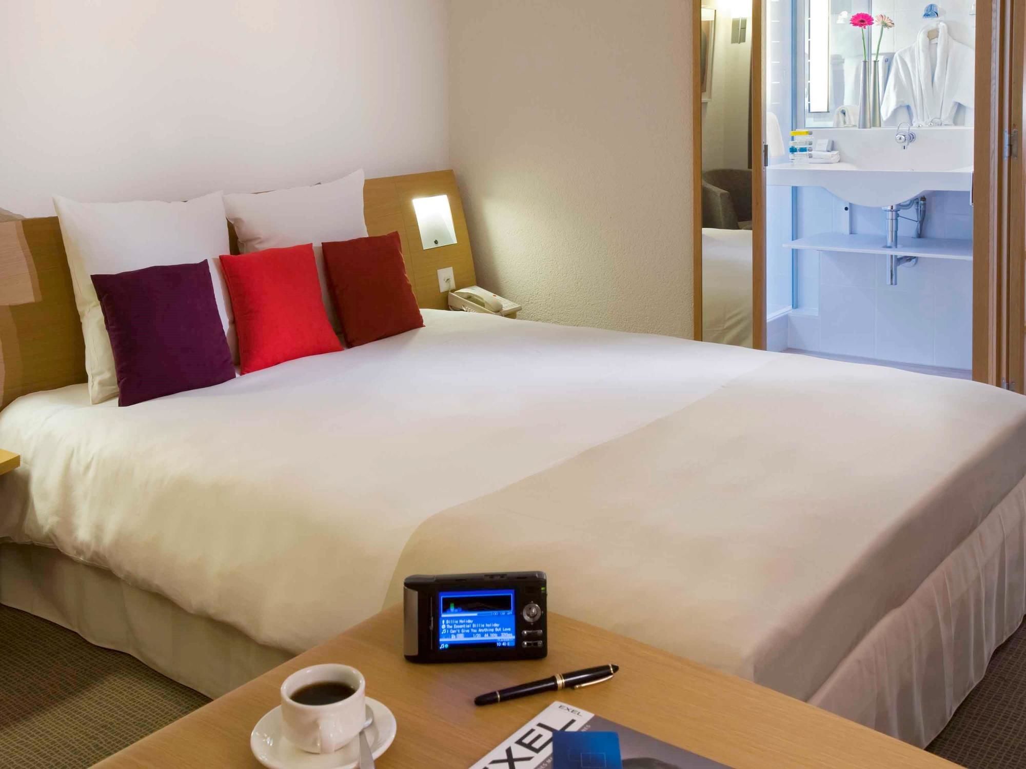 Фото Novotel Lausanne Bussigny