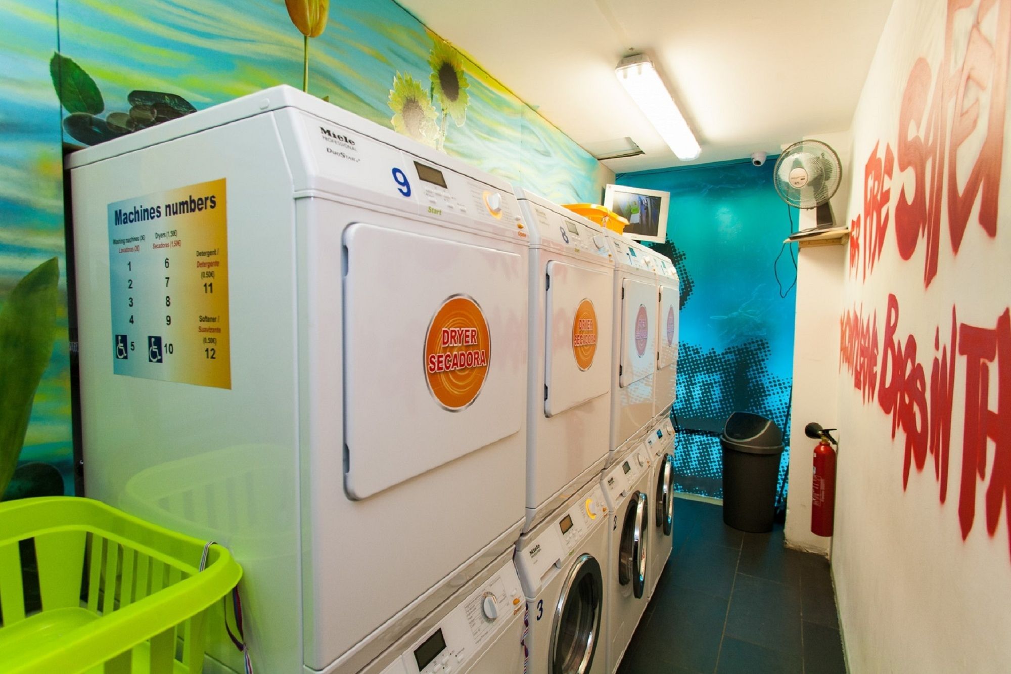 Фото St Christopher’s Inn Paris Canal