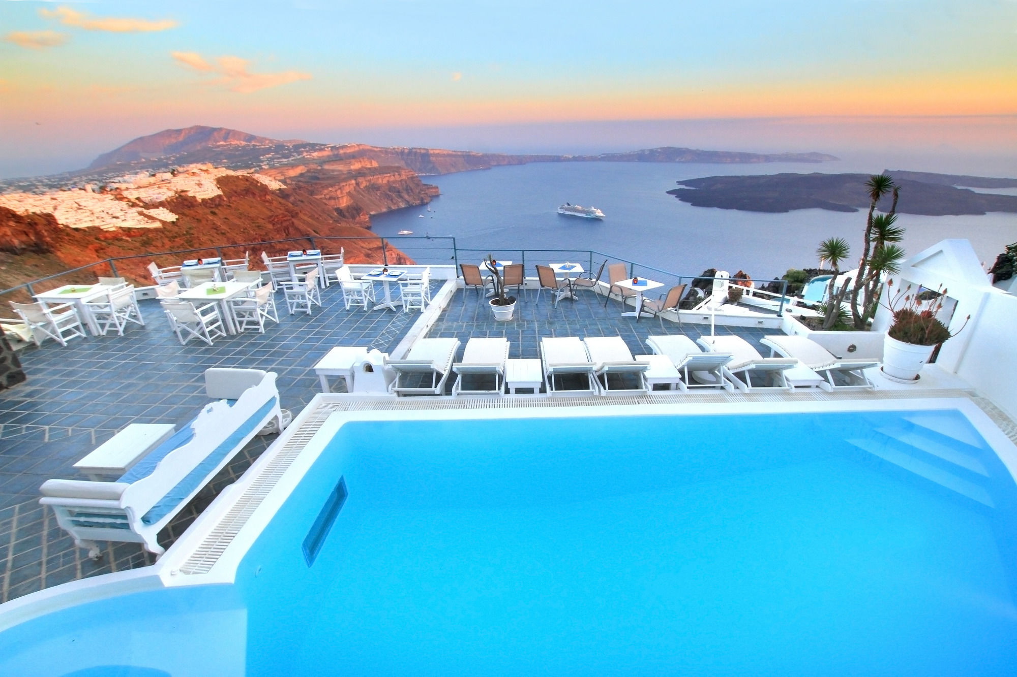 Фото Zenith Blue