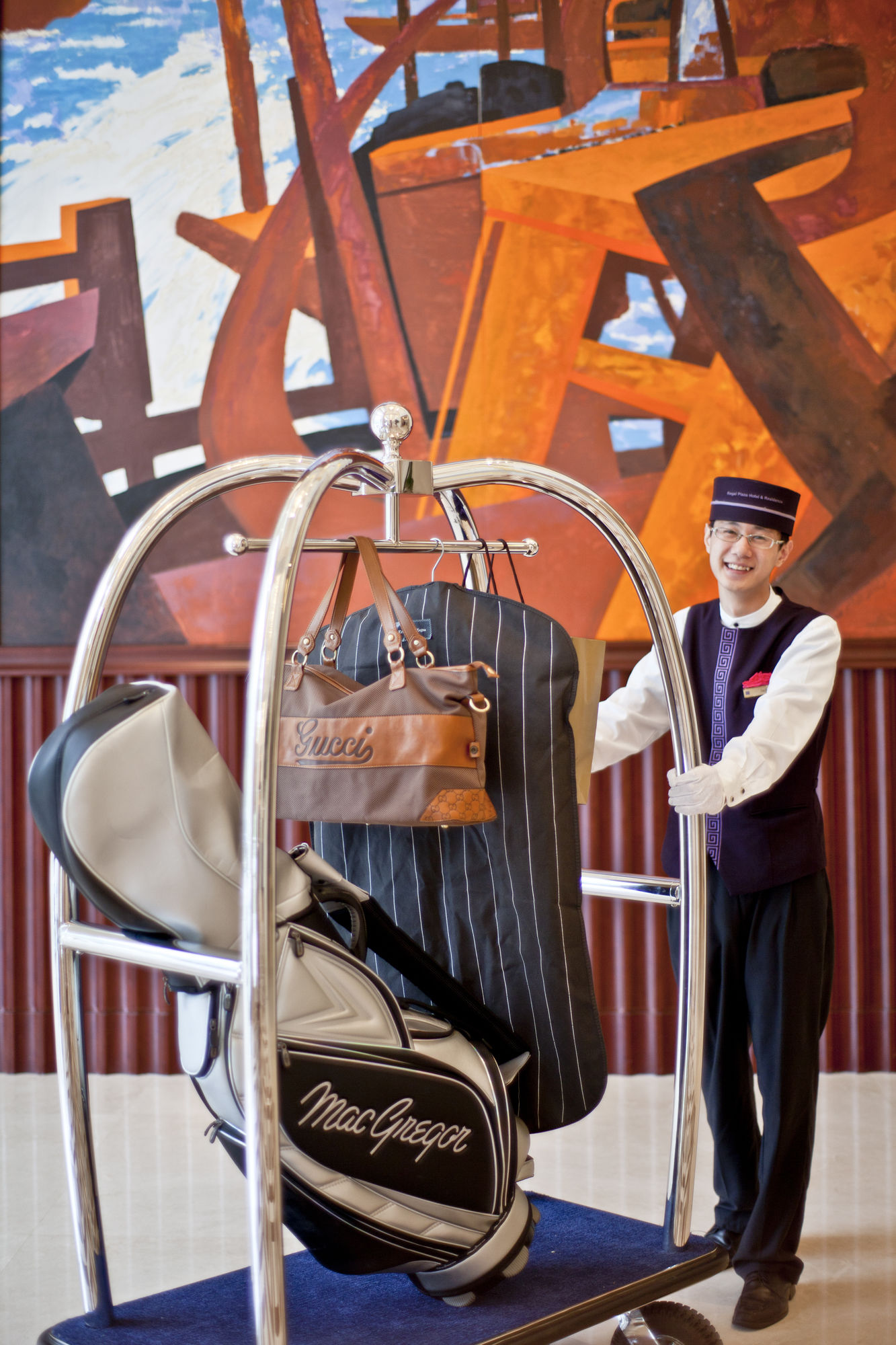 Фото Regal Plaza Hotel & Residence