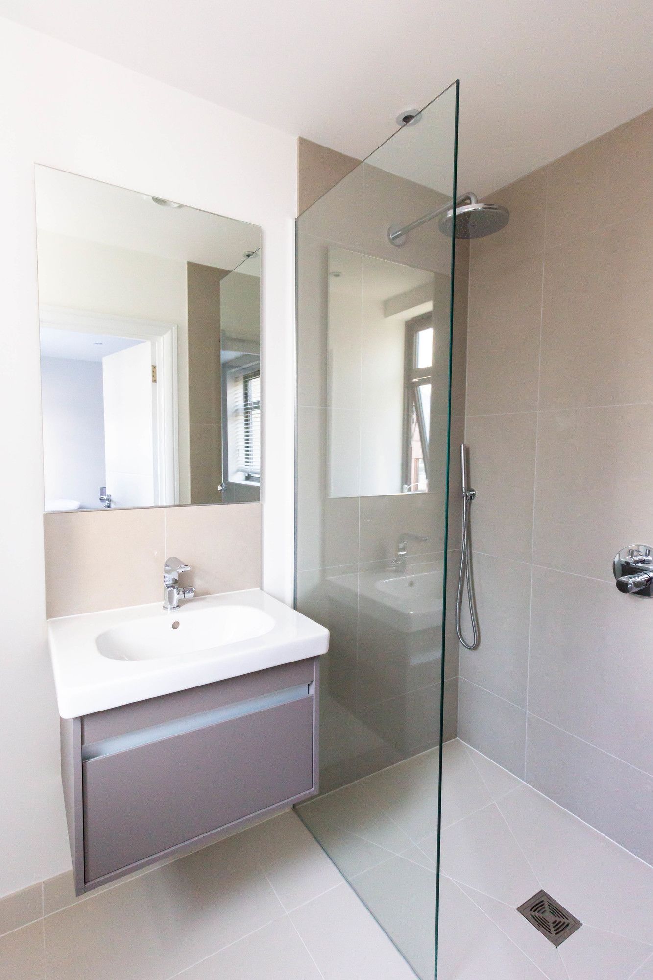 Фото Access Tower Hill