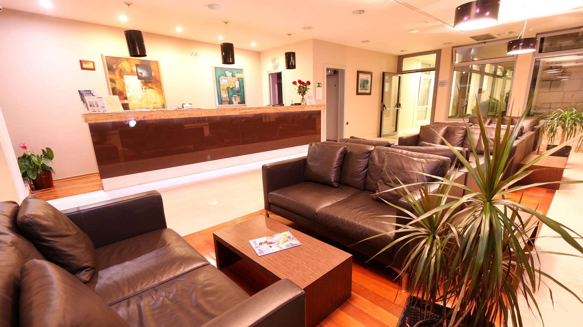 Фото Hotel Indijan