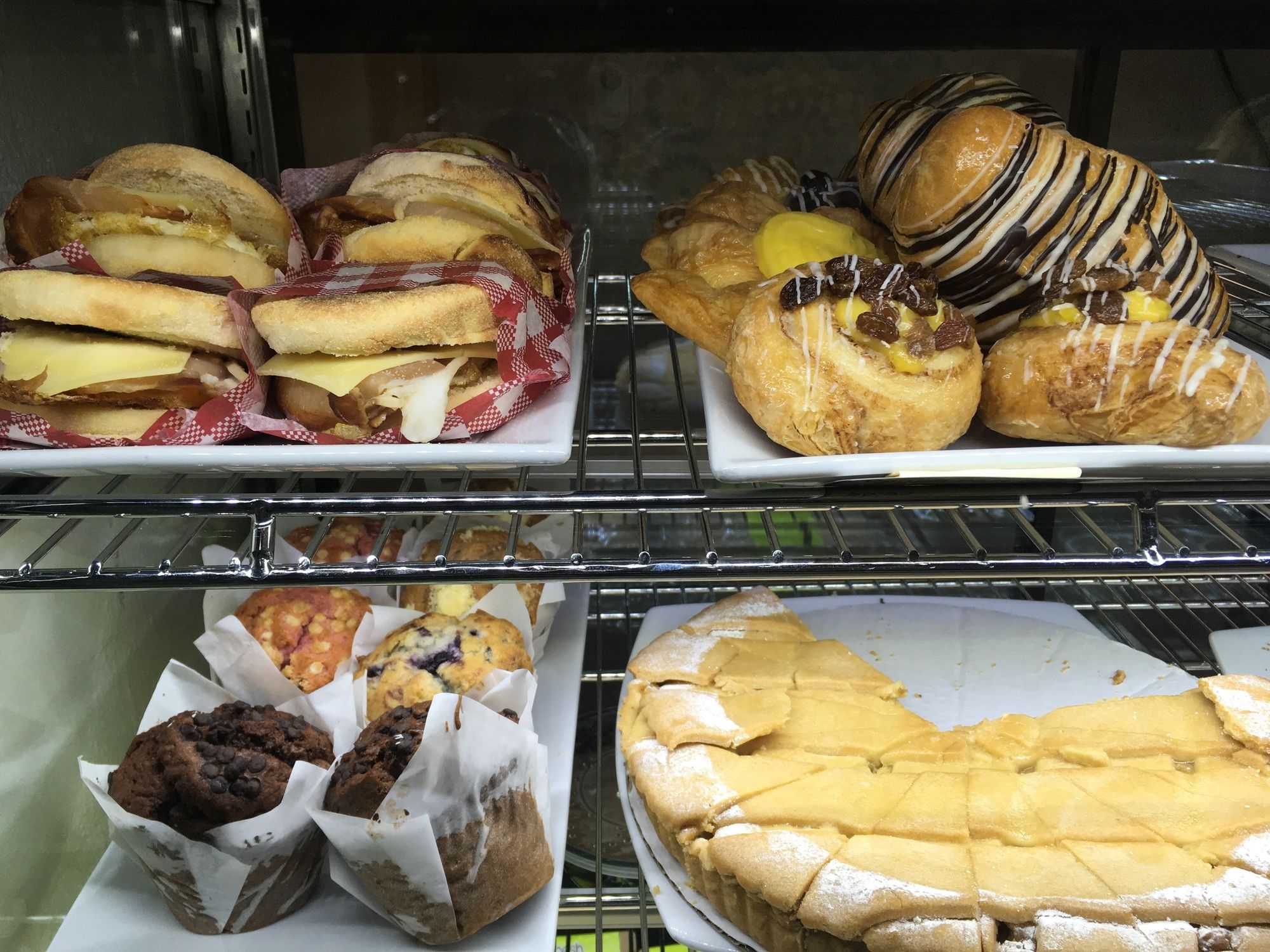 Фото Atrium Hotel Mandurah