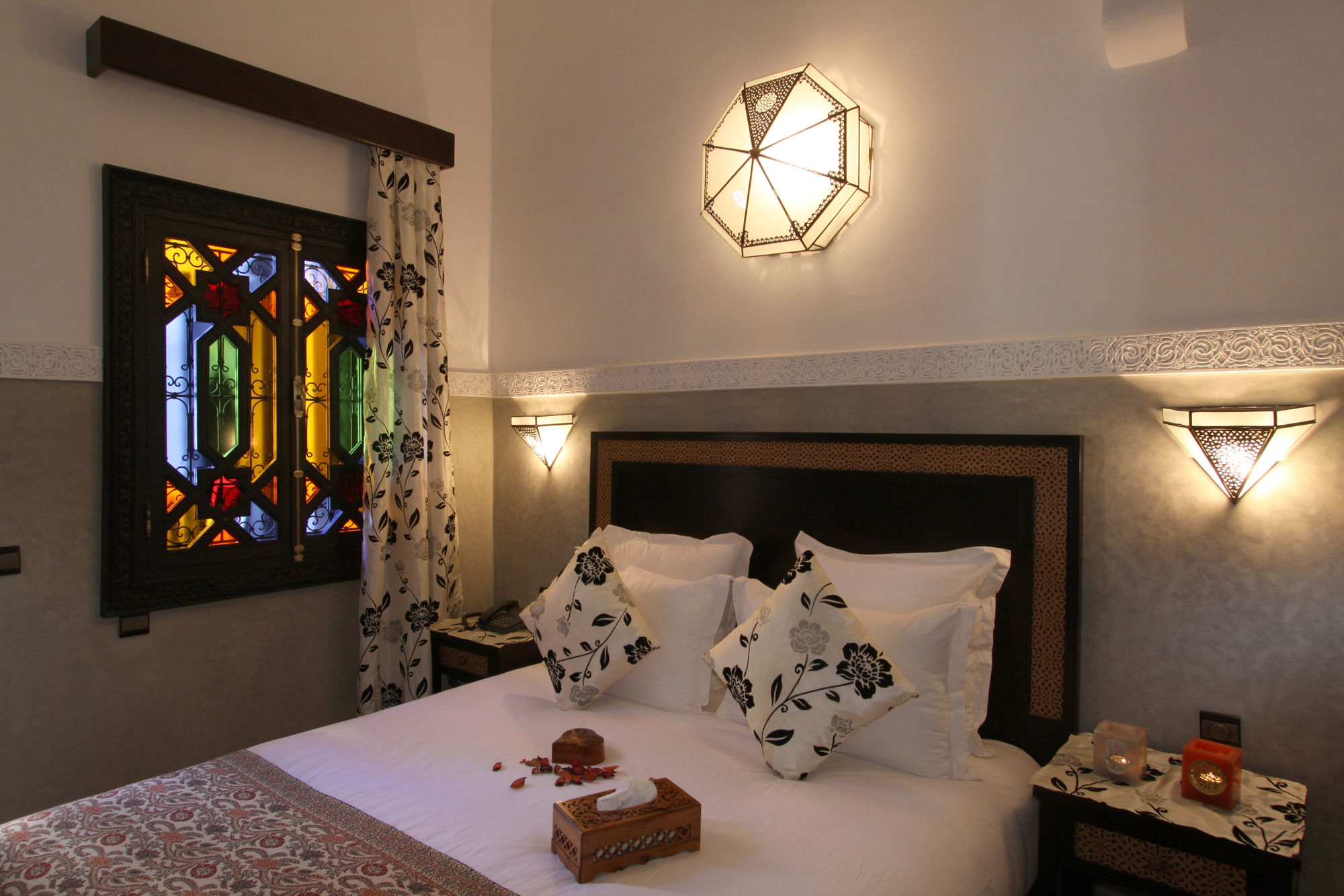 Фото Riad Nesma Suites & SPA