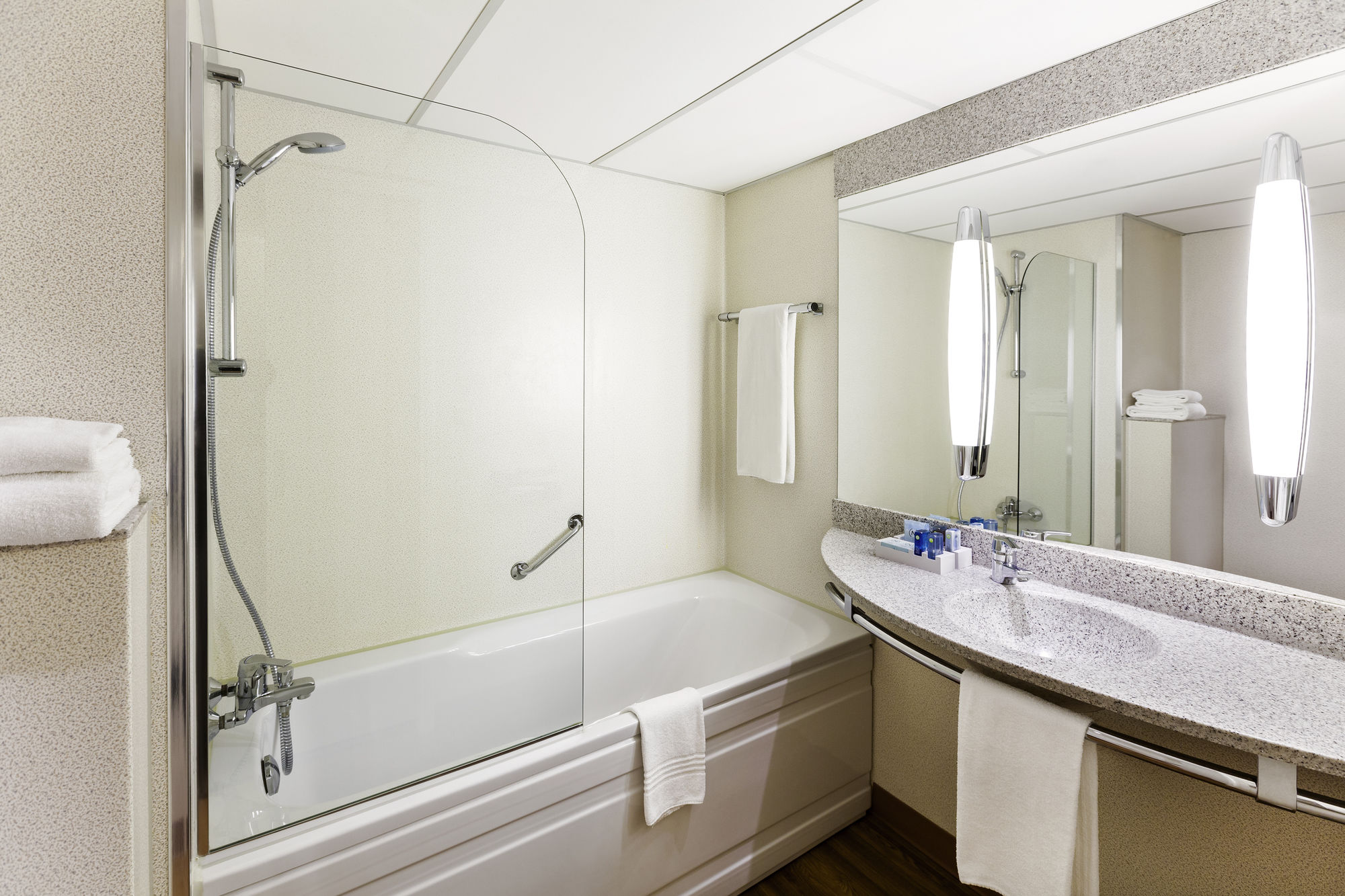 Фото Novotel Rotterdam Brainpark