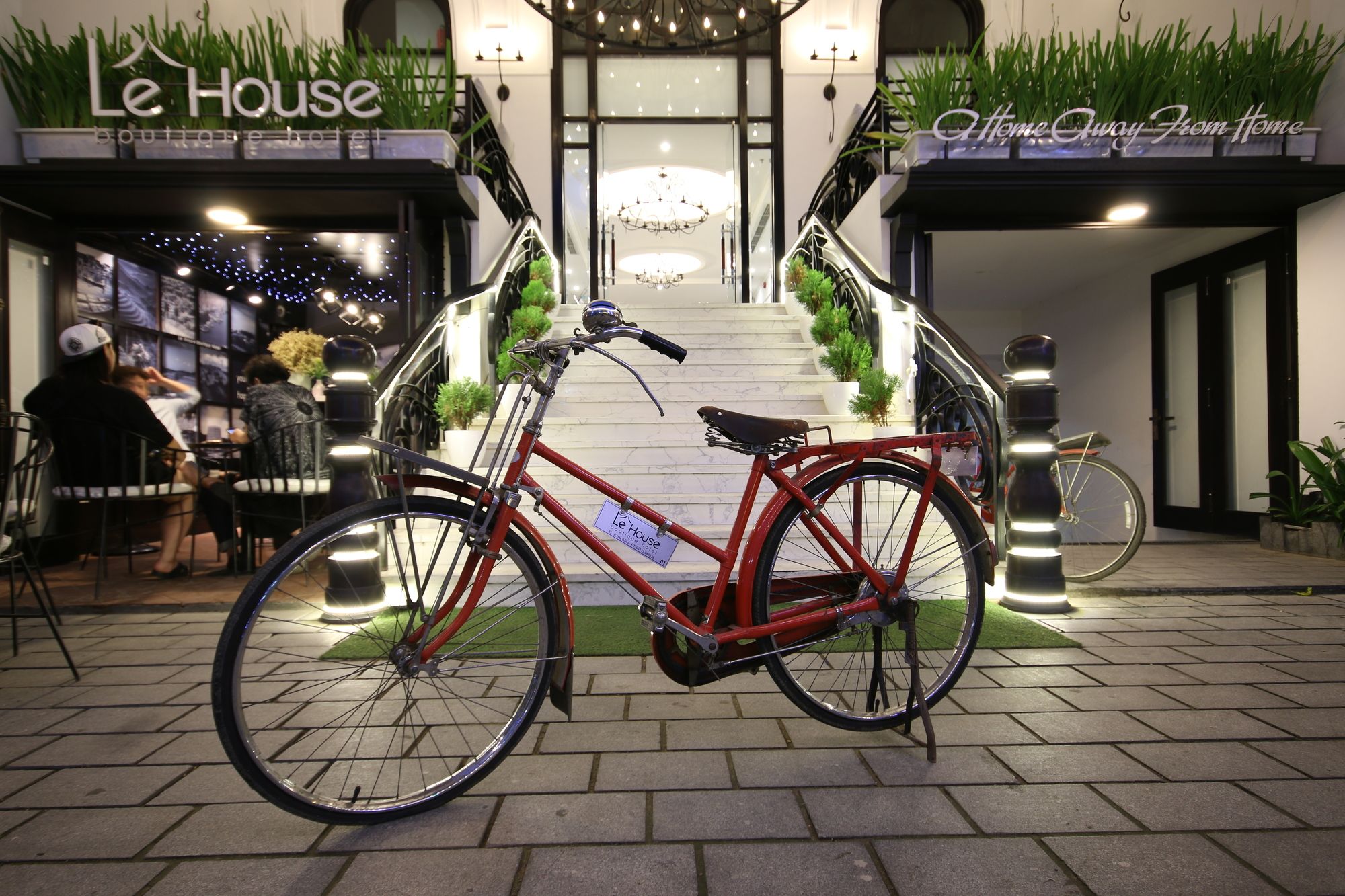 Фото Le House Boutique Hotel