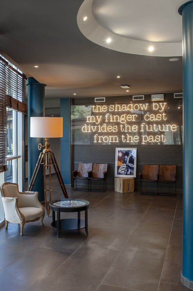 Фото La Meridiana Bleisure Hotel