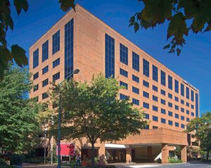 Гостиница Hilton Club The District Washington D. C. в Вашингтоне
