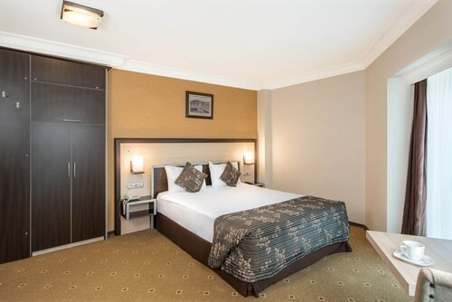 Гостиница Ismira Hotel в Конаке