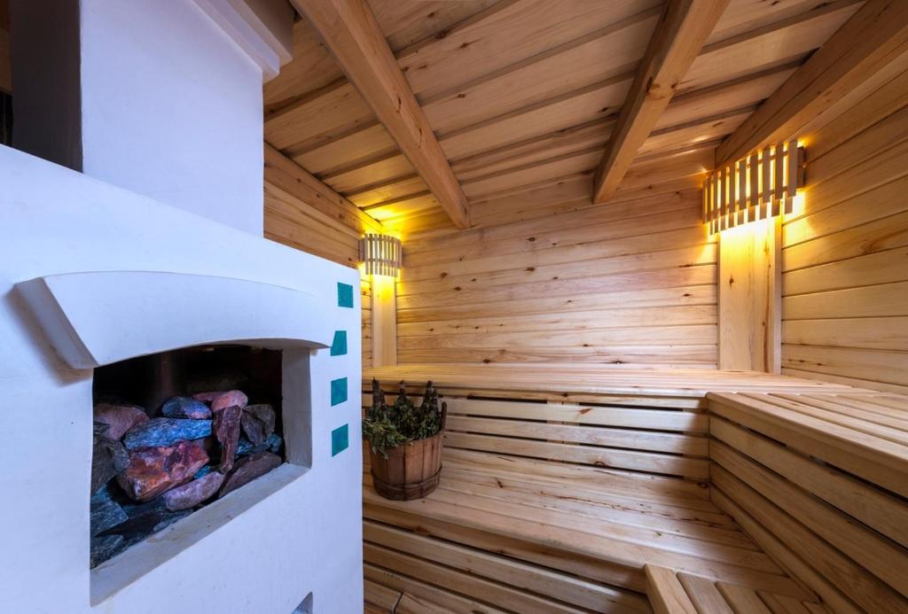 Фото Каморка с Лежанкой у окна