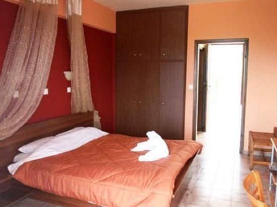 Фото Triton Hotel & Bungalows