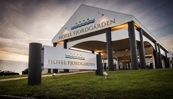 Фото Hotel Fjordgaarden