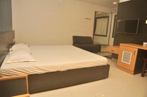 Фото Kalaimagal Residency