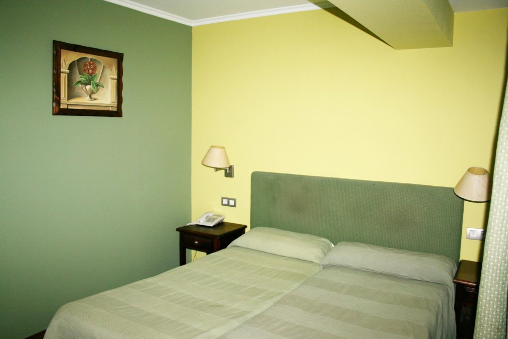 Фото Отель Aston