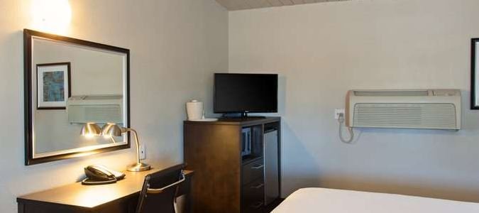 Фото Days Inn by Wyndham Chowchilla Gateway to Yosemite