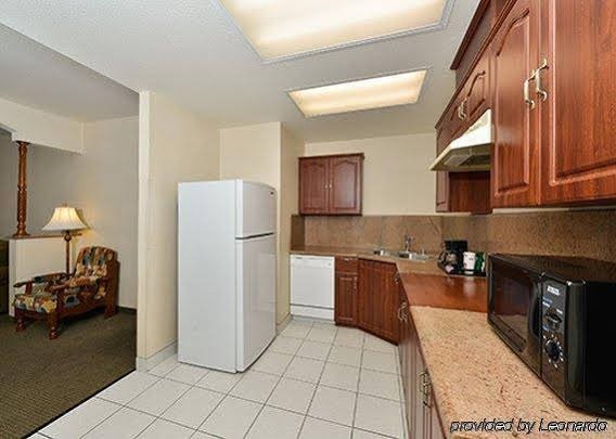 Фото Citrus Suites Redlands Loma Linda