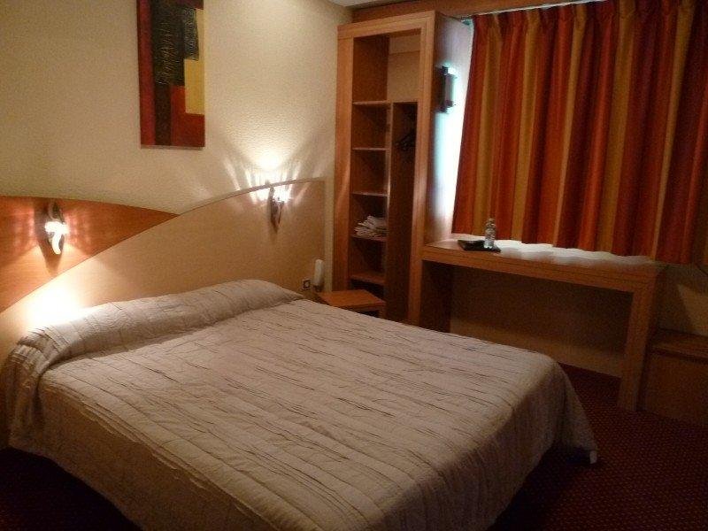 Фото Brit Hotel St Nazaire Centre Gare