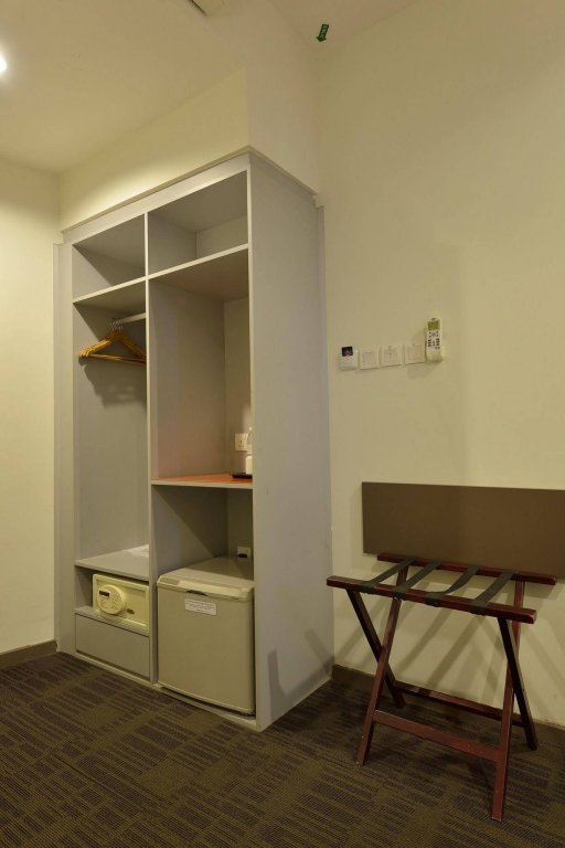 Фото Abell Hotel Kuching