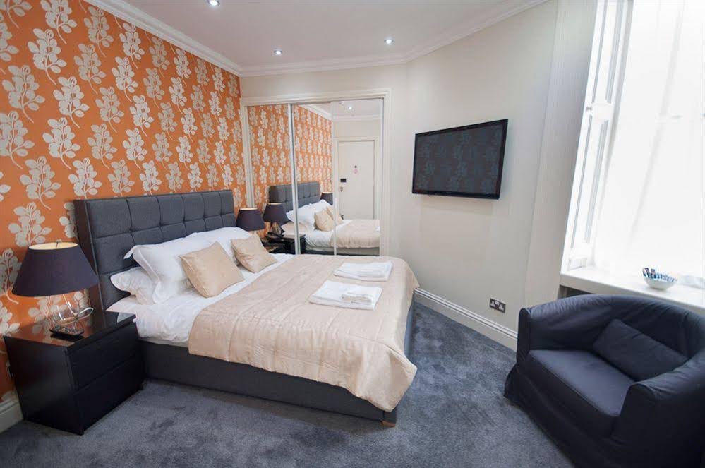 Фото Palmerston Suites