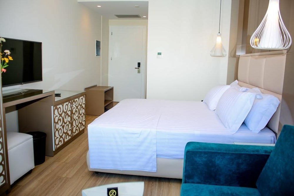 Фото Hotel Luxury