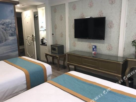 Фото YiWu Defeng Hotel