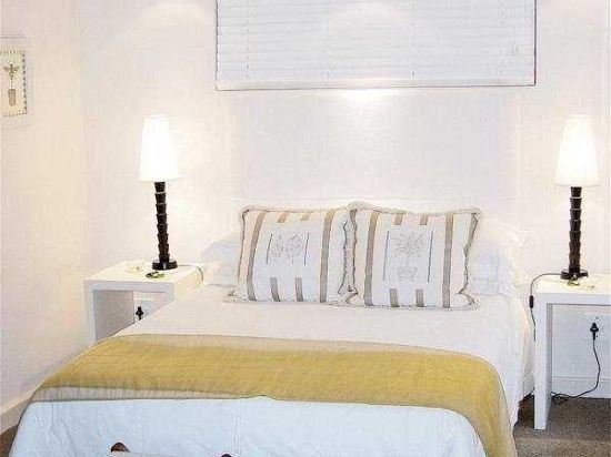 Фото 5 Seasons Guest House