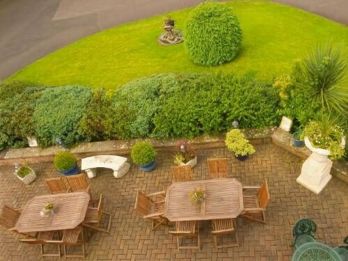 Гостиница The Hill Hotel в Дамфрисе