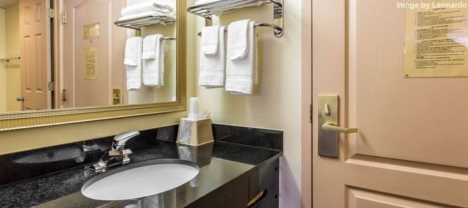 Фото Econo Lodge At Six Flags