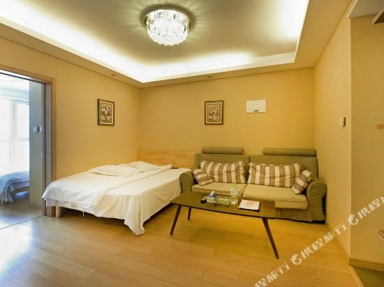 Фото Wanke City International Apartment