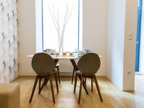 Фото Vienna Stay Apartments Belvedere