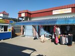 Kachinskiy Market (Kachintsev Street, 87/7) ، سوق الملابس