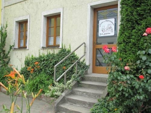 Гостиница Ferienwohnung Zum Kapuziner