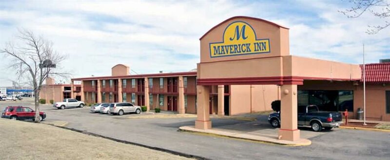 Maverick Inn