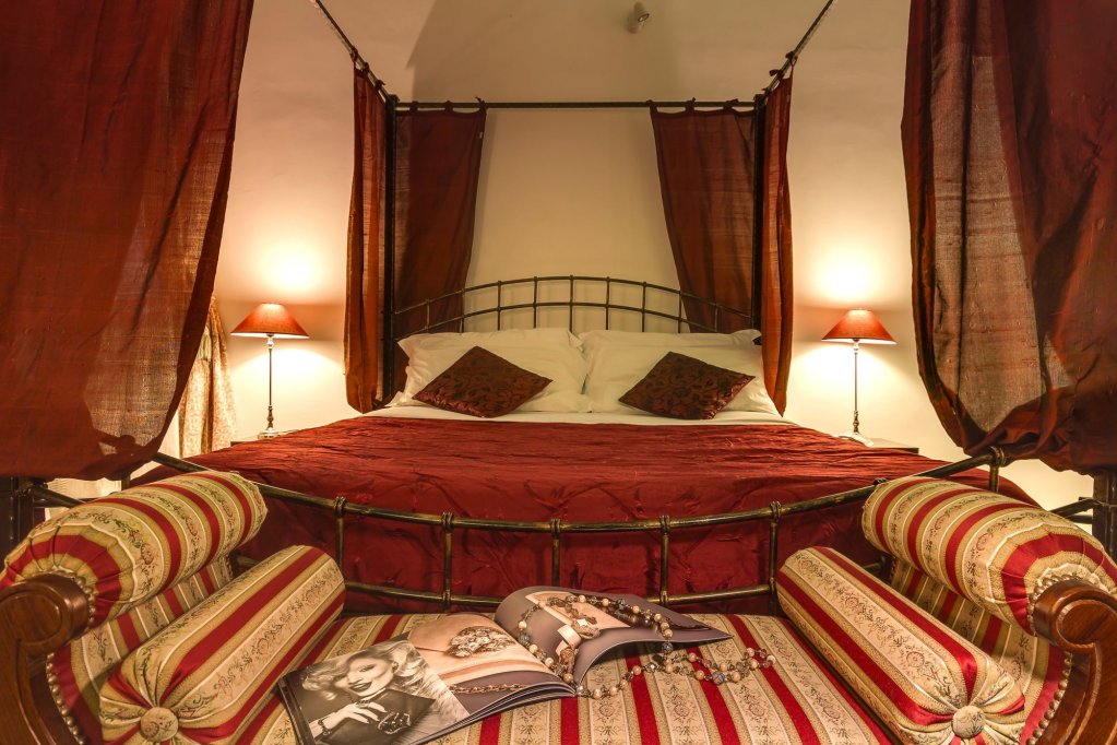 Фото Tolentino Suites