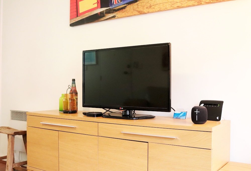 Фото Colour Pop - Rejuvenate Stays