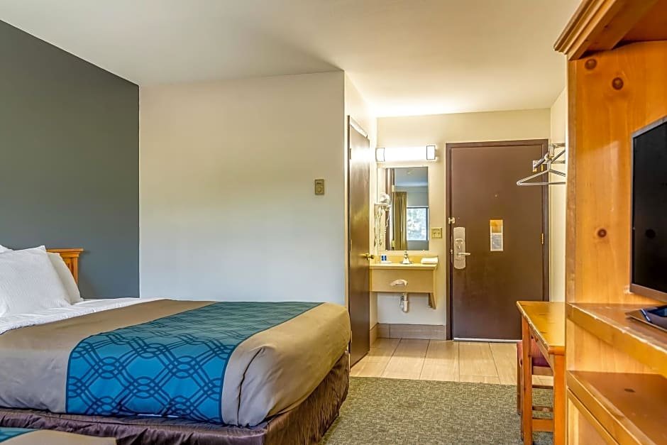 Фото Motel 6 Bozeman, Mt