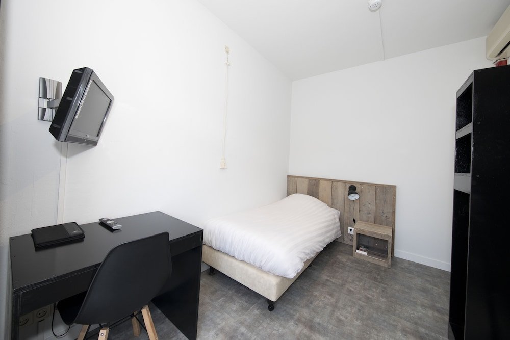 Фото Hotel St. Lambert