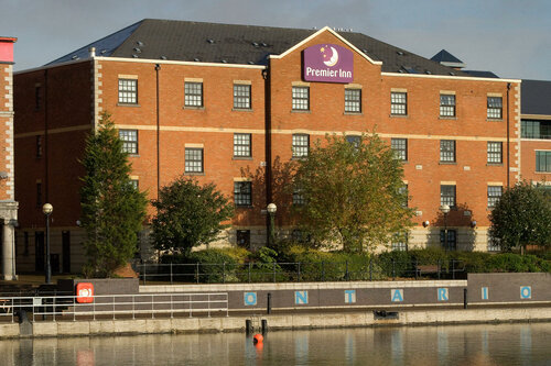 Гостиница Premier Inn Manchester - Salford Quays