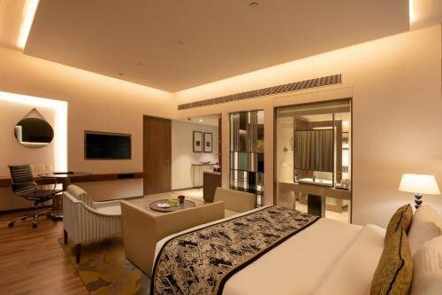 Гостиница Regenta Rpj Rajkot by Royal Orchid Hotels в Раджкоте
