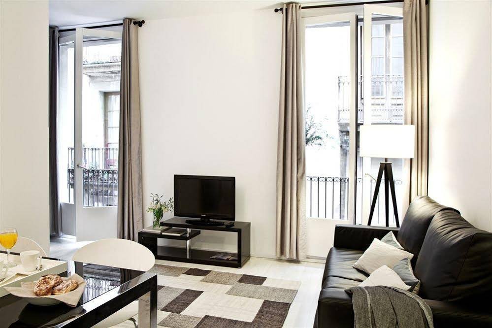 Фото AinB Gothic-Jaume I Apartments