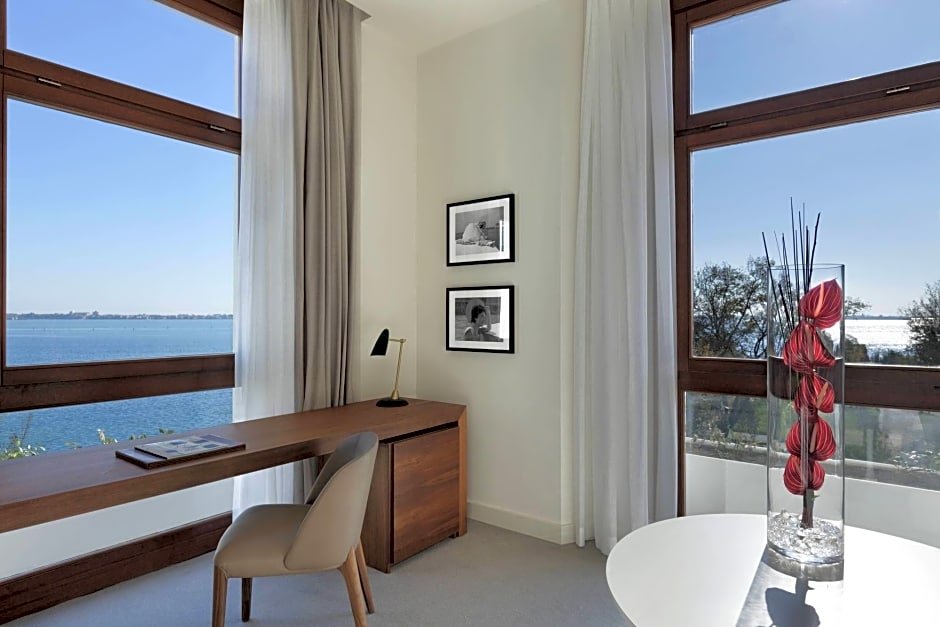 Фото Jw Marriott Venice Resort & SPA