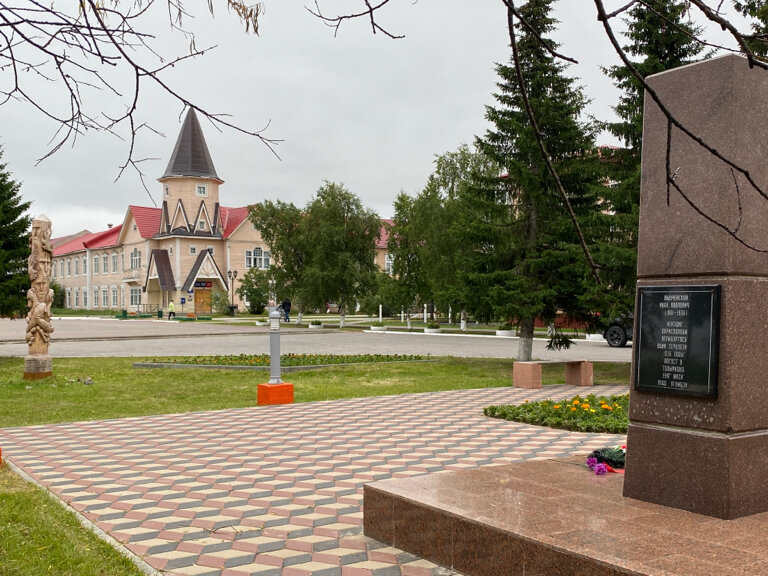 Monument, memorial Выучейскому Ивану Павловичу, Naryan‑Mar, photo
