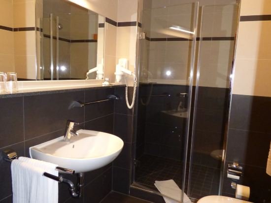 Фото Hotel Garni am Domplatz